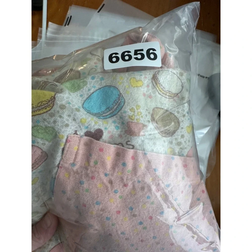 PCT Chef Collections Apron Kids OS Pink Macaron Print Ruffle Pockets‎ Cotton